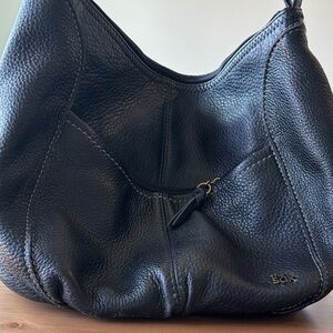 THE SAK Black Leather Hobo Bag - Women's Shoulder Purse